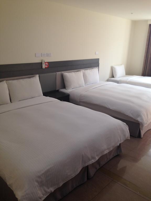 Big Bear Hotel Cao Hùng Ngoại thất bức ảnh